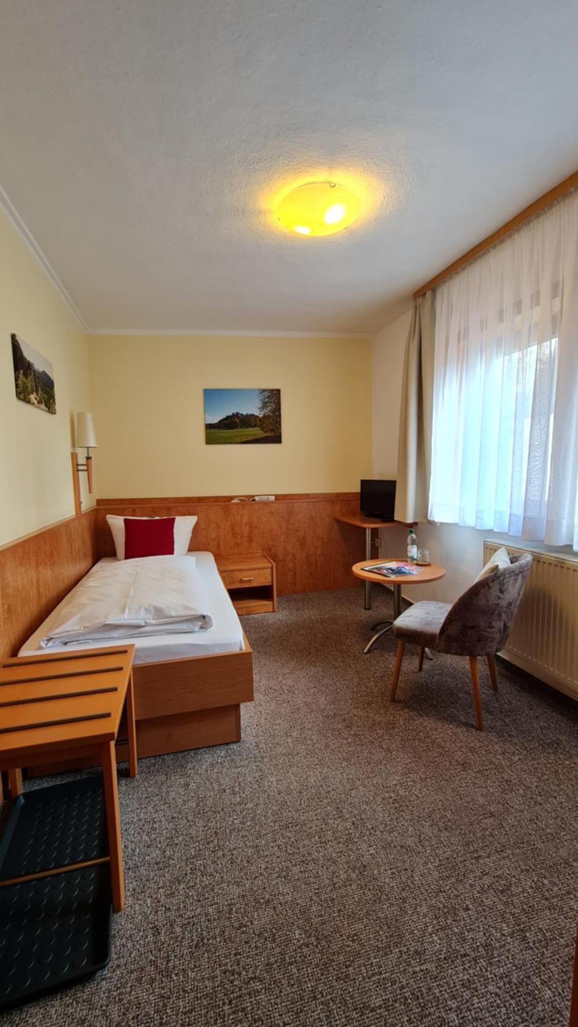 Gasthaus& Pension Zum Roten Haus Bad Schandau Dış mekan fotoğraf